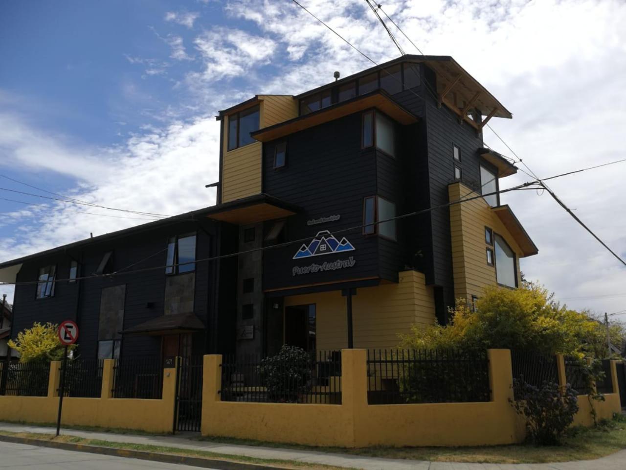 Hotel Puerto Austral Puerto Varas Exterior foto